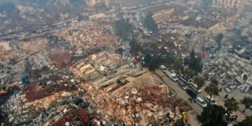 Deprem Bölgesindeki Kamu Çalışanlarına Afet Tazminatı Ödensin, Barınma Sorunları Çözülsün!