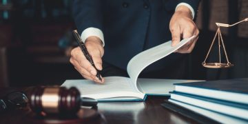 8 YILA 1 KADEME İLE İLGİLİ OLUMLU KARARLAR