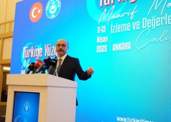 PROJE OKULLARI KADROLAŞMA APARATI DEĞİLDİR