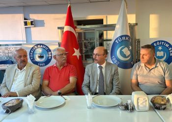 TÜRK EĞİTİM-SEN’DEN 30 ÜLKEDEN GELEN ÖĞRENCİLERLE ANLAMLI BULUŞMA