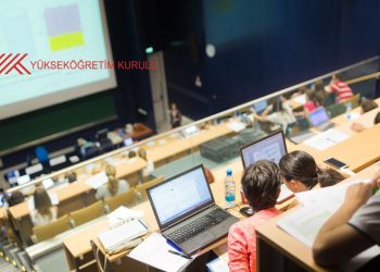 ARAŞTIRMA GÖREVLİLERİNİN DERECE MAĞDURİYETİ VE YEŞİL PASAPORT SORUNU GİDERİLMELİDİR