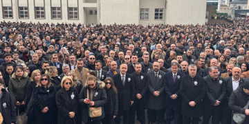 KATLEDİLEN ÖĞRETMENİMİZ FATMA NUR ÇELİK İÇİN DÜZENLENEN ANMA TÖRENİNE KATILDIK